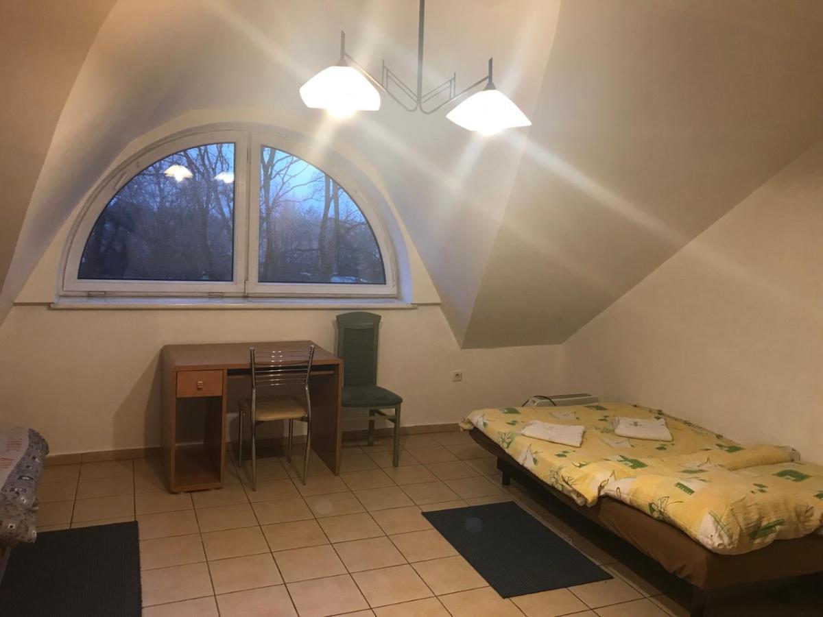 Pilgrims Place Vandrerhjem Częstochowa Eksteriør bilde